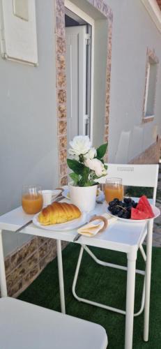 Junqueira House | retiro do Dam castro marim