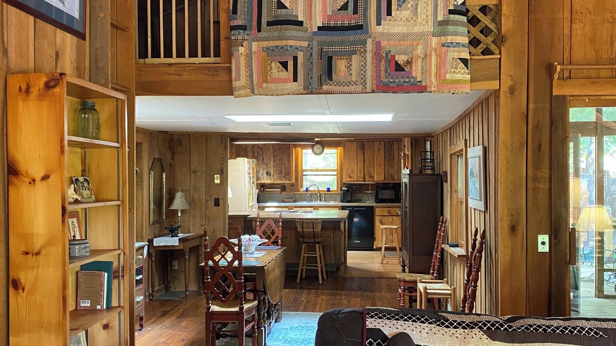 Rockbridge Baths Cabin | Retreat by the RivahnExperience this three bedroom custom built cabin, sleeps 8n