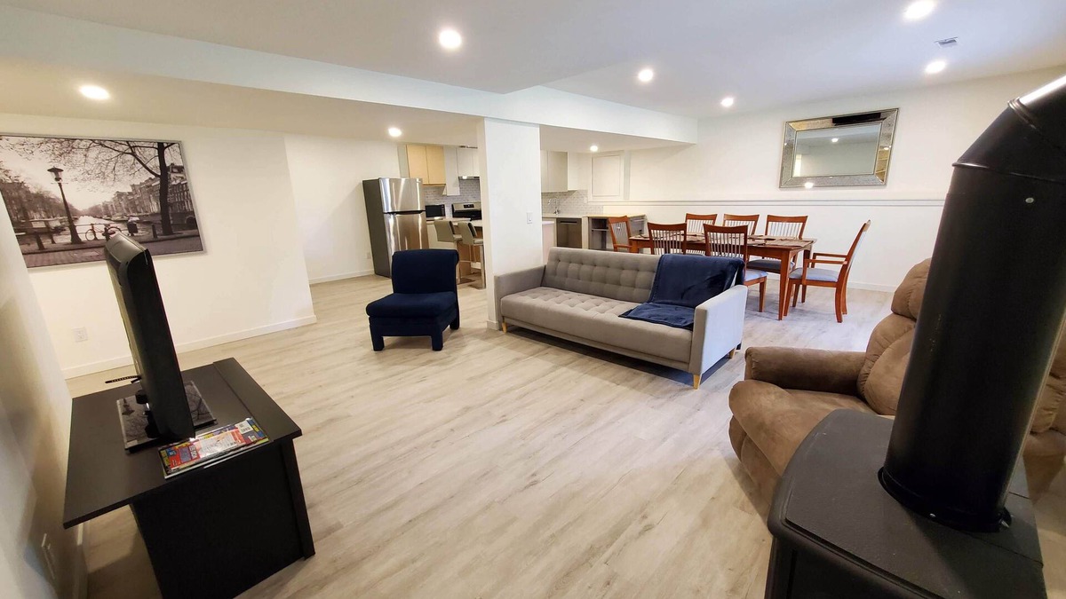 Central Okanagan House | Retreat near Wineries, Beaches, Downtown, or the Hills
