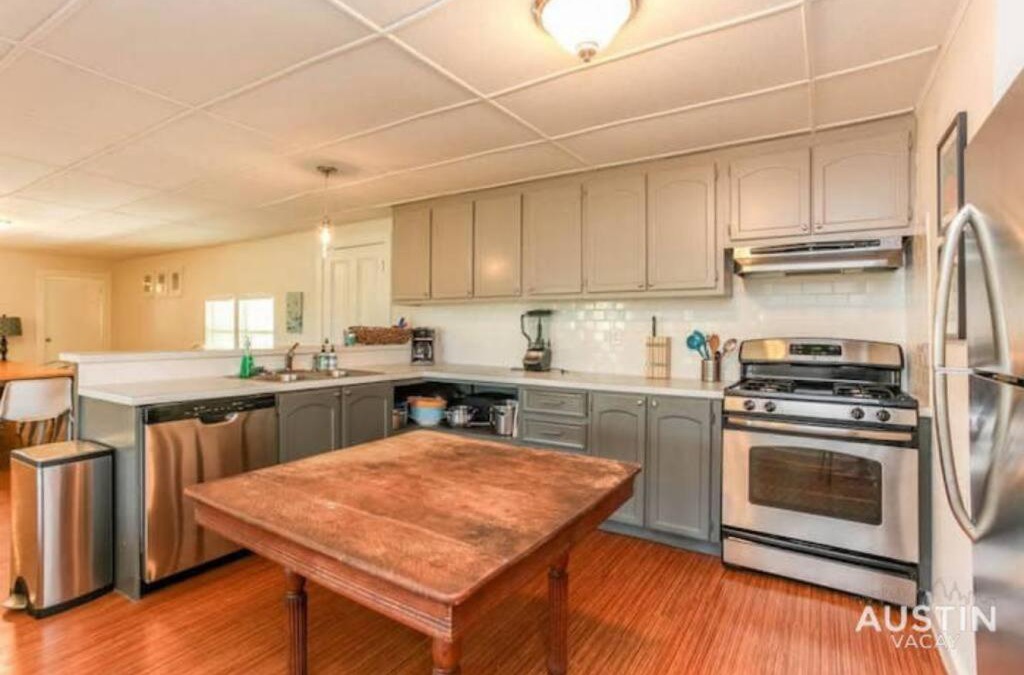 Garfield House | Retreat to the Outdoors with Colorado River Access