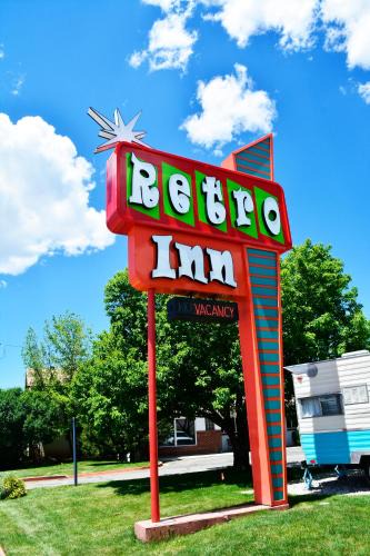 Cortez Hotel | Retro Inn at Mesa Verde