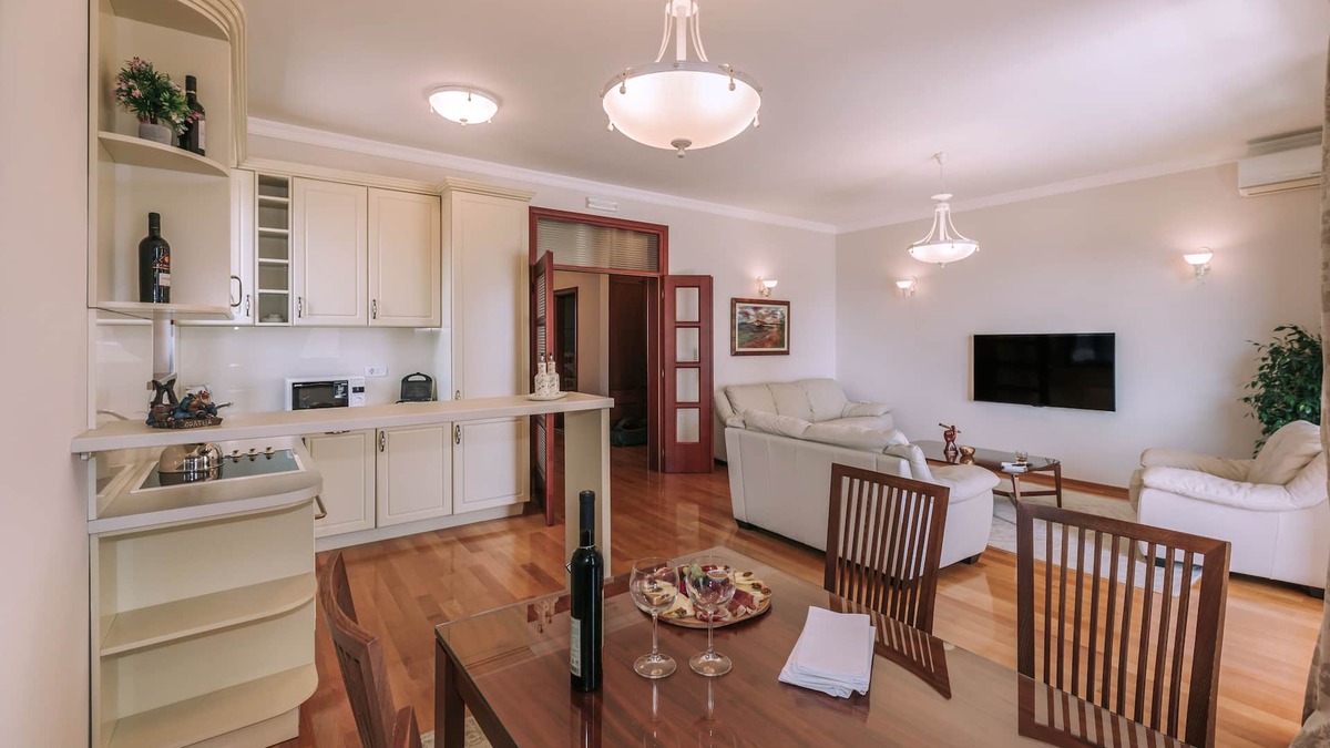 Budva Apartment | Retro Two Bedroom Apartment in Center of Budva