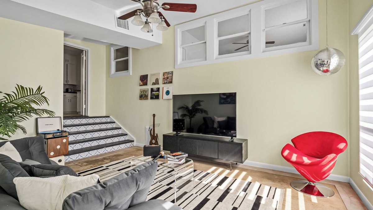 Zilker House | Retro Vibes & Zilker Views: Music House by ACL