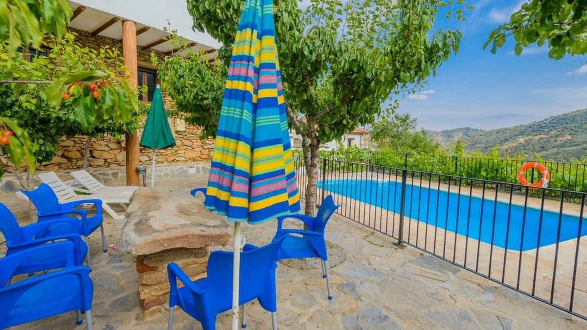 Laroya Villa | Reul Alto - Padre Ramón Vip Laroya by Ruralidays