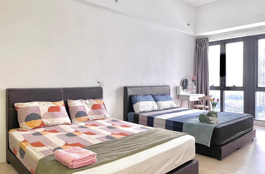 Bandar Tun Razak Apartment | REVO near Pavilion2 Stadium Bukit Jalil 4-5pax