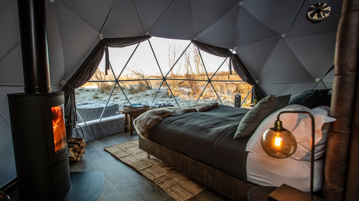 Grafarvogur Cabin | Reykjavik Domes