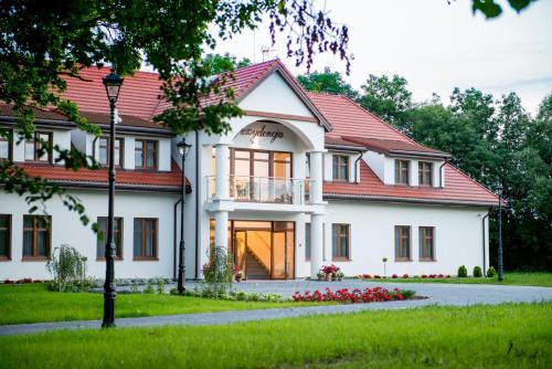 Belchatow Hotel | Rezydencja Dwór Polski