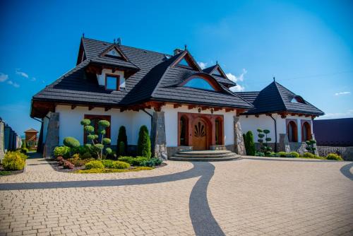 gmina Jabłonka House | Rezydencja w Dolinie z sauną i jacuzzi
