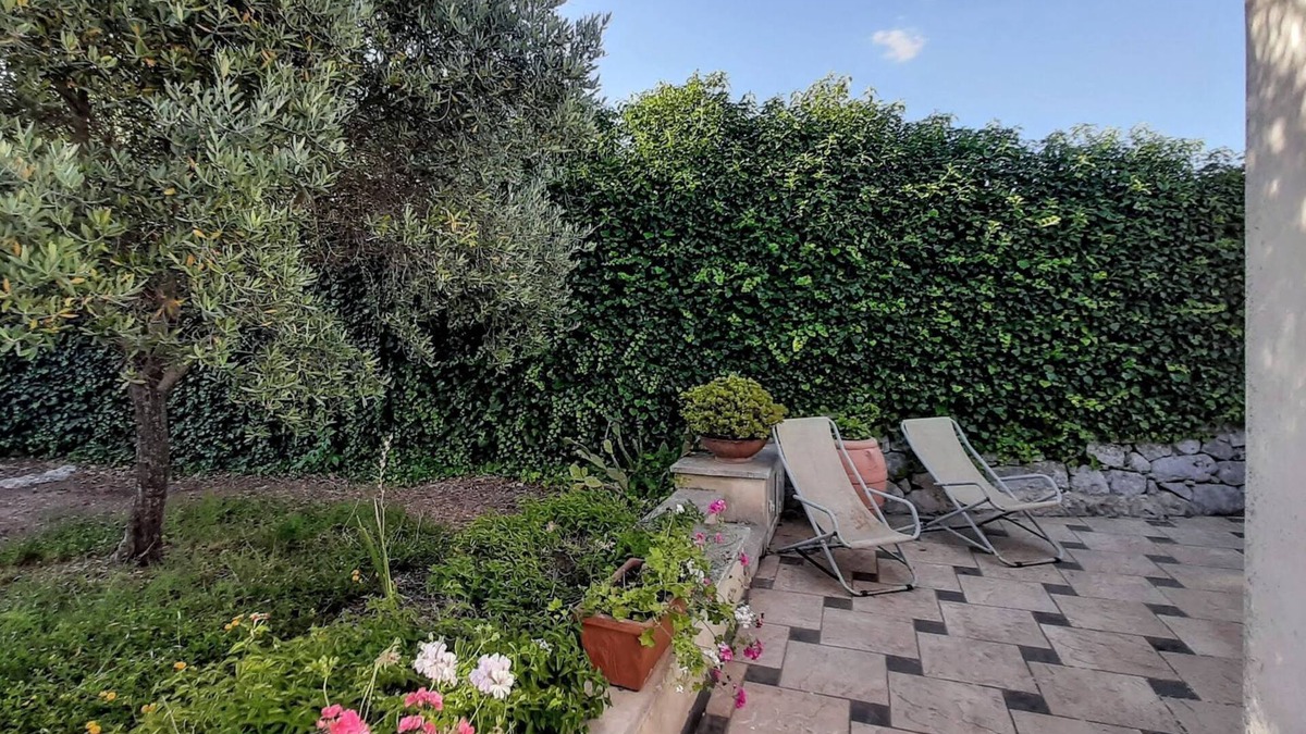 Modica House | RG-F258-RSRG109CT - Villa de Leva - Casa Gialla