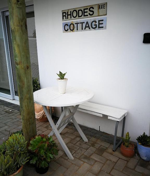 St. Helena Bay Apartment | Rhodes Ave Cottage