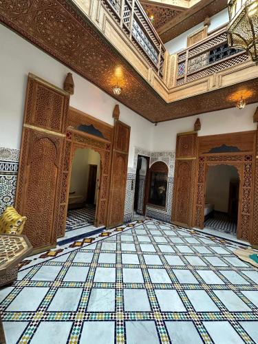 Ain Azlitan House | Riad Joseph