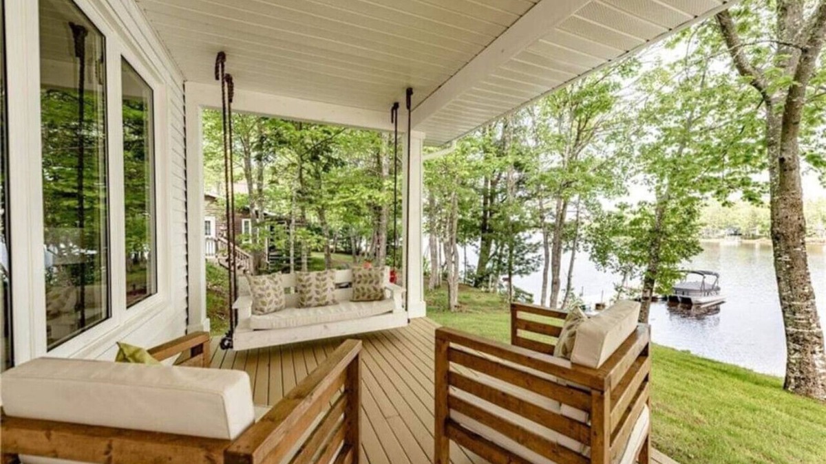 Weldford House | Richibucto River Getaway