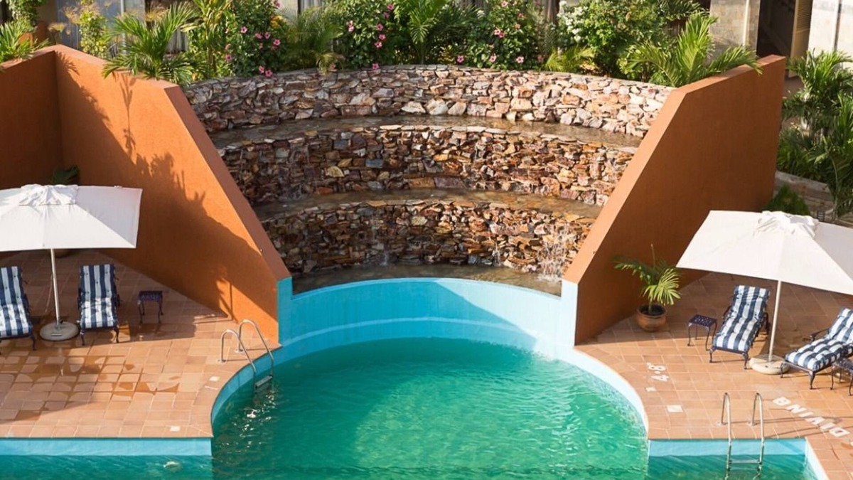 Cape Coast Hotel | Ridge Royal Hotel