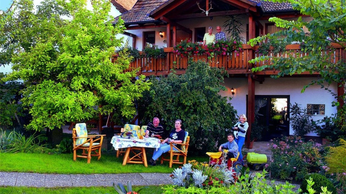 Billigheim-Ingenheim Apartment | Riesling apartment - Winzerhof am Steingebiss