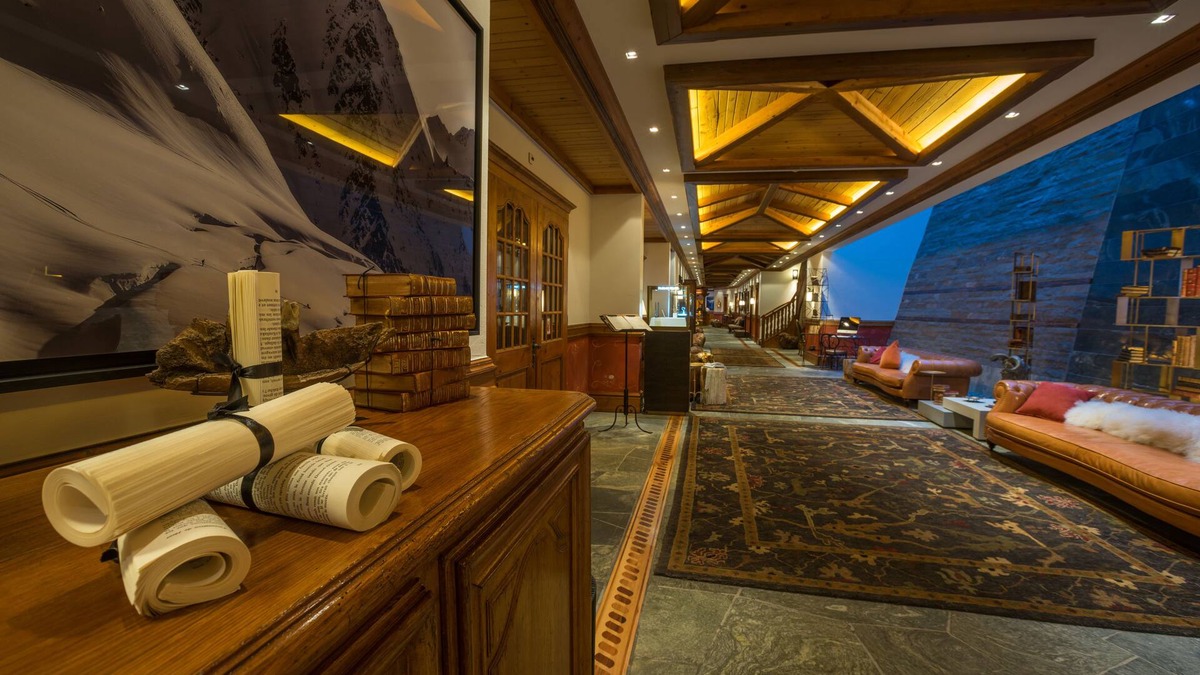 Zermatt Hotel | Riffelalp Resort 2222m