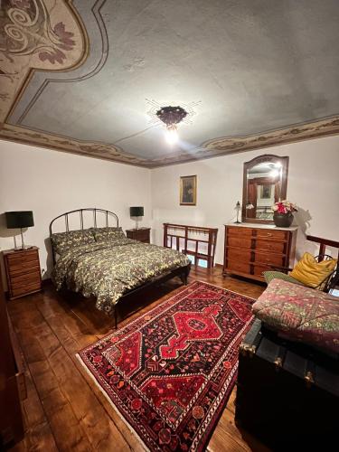 Settignano Apartment | Rifugio Rustico con Vista sulle Colline Toscane