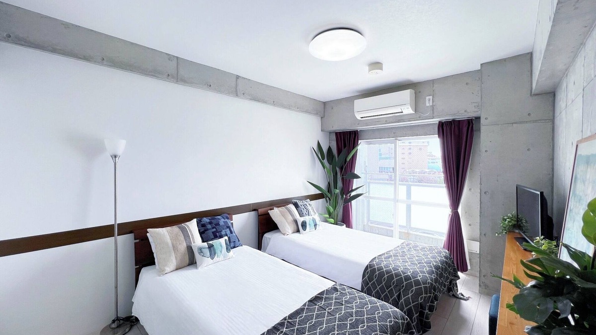 Tomari Hotel | Right in front of Tomarin Highspeed WiFi kitche/Naha Okinawa