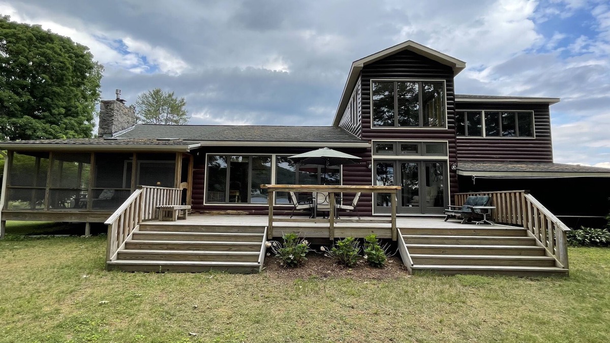 Northville House | Right on the Water, Spectacular Lakefront Home with Private Dock-Boat & Swim