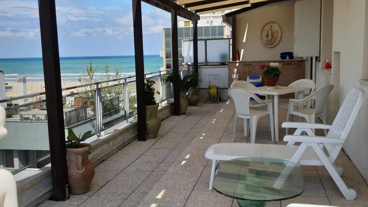 Marina Centro Apartment | RIMINI PENTHOUSE 50 METERS FROM THE SEA