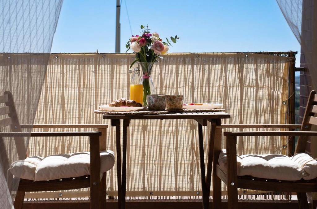 Riotorto Apartment | Riotorto - Appartamento con terrazzo vista mare e giardino