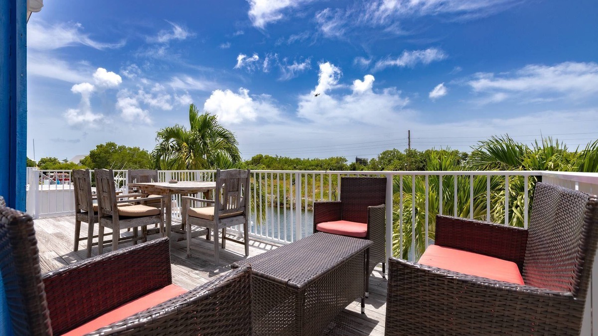 Pine Channel Estates House | Rising Sun: Unique, Round Canal Home on Big Pine Key, Offering Dock & Dog-Friendly Accommodations!