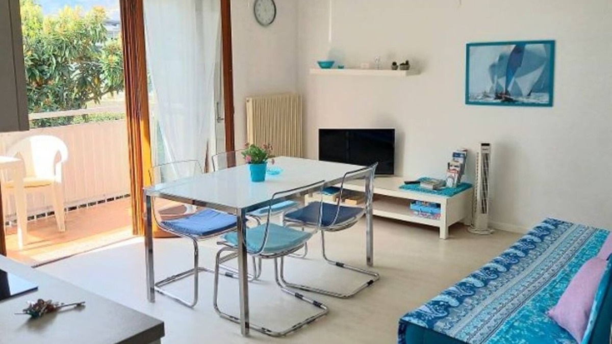 Riva del Garda Apartment | Riva del Garda: "Camelia"-spacious-2 bedrooms-parking-WiFi-cellar bike-balcon