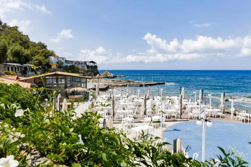 Milazzo Resort | Riva Smeralda Camping Lodge