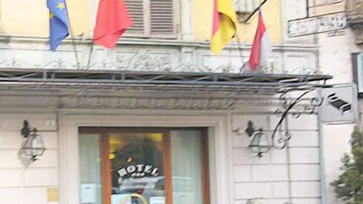 Madonna del Pilone Hotel | River Hotel