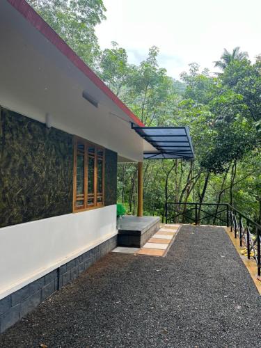 Elappara Villa | River House