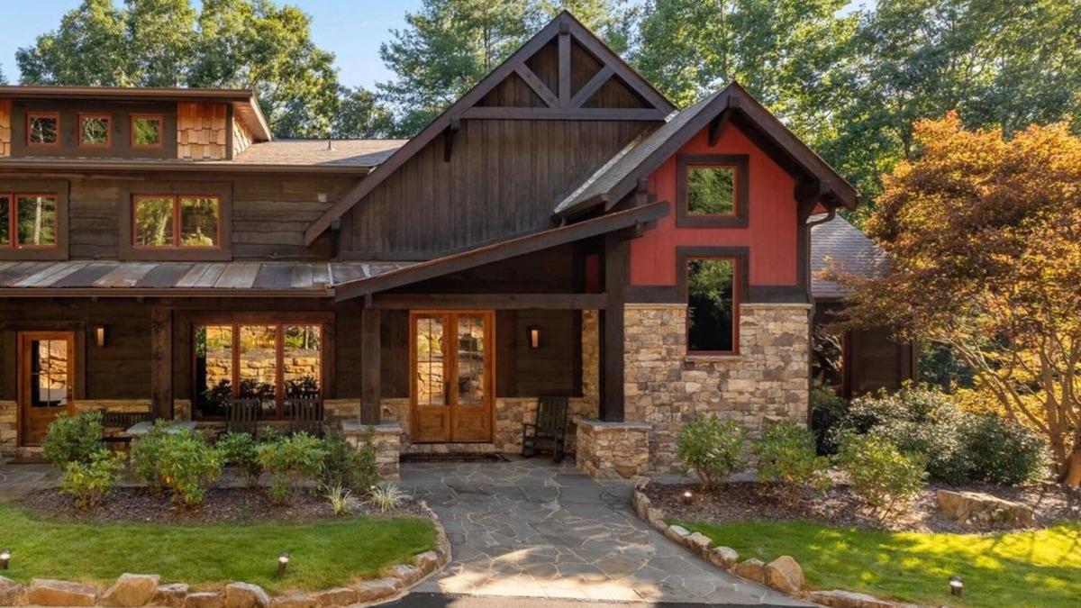 Cherry Log House | River Joy Lodge - Cherry Log, GA