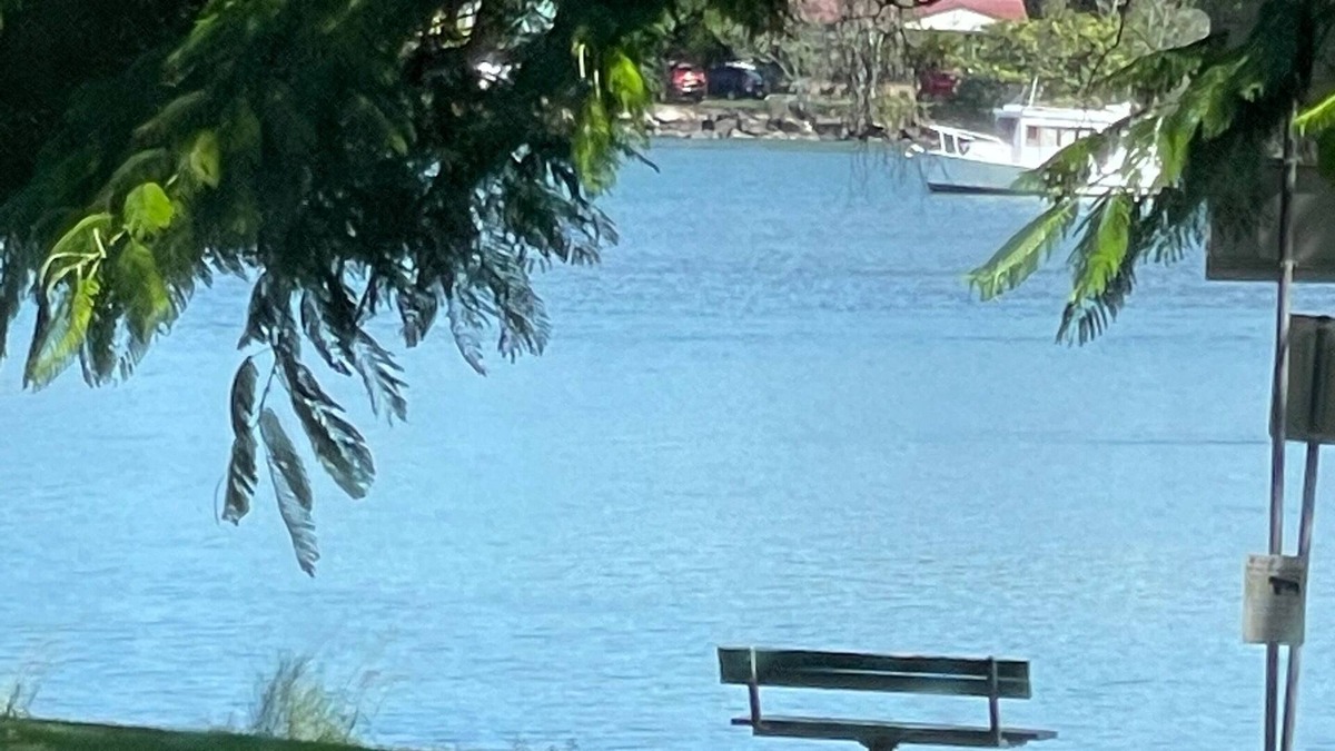 Tweed Heads West House | River Lifestyle in Tweed