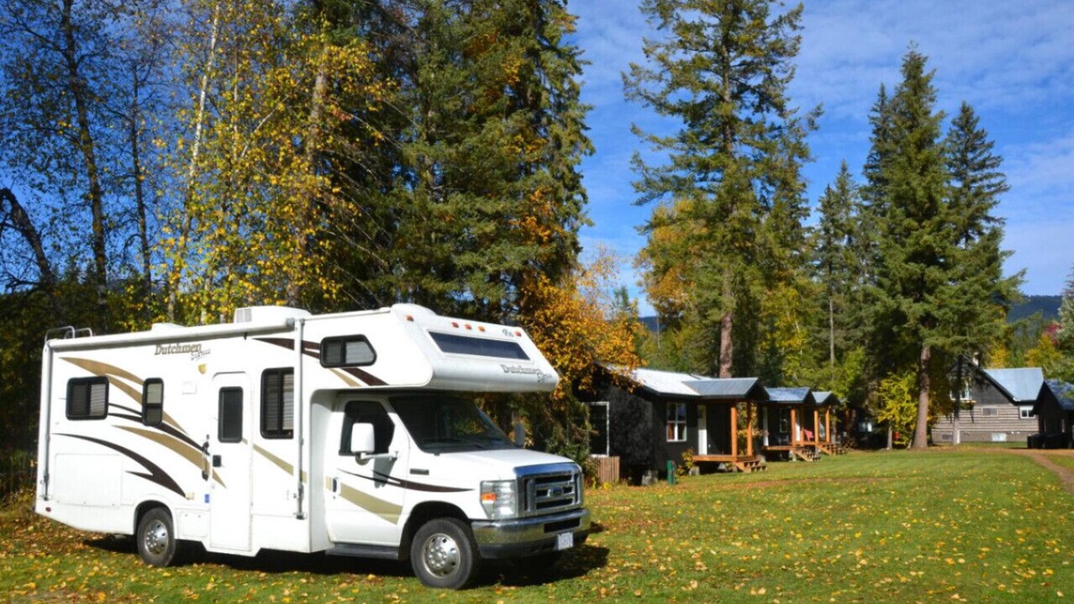 Clearwater House | River's Edge Retreat | RV Site 1- Full Service