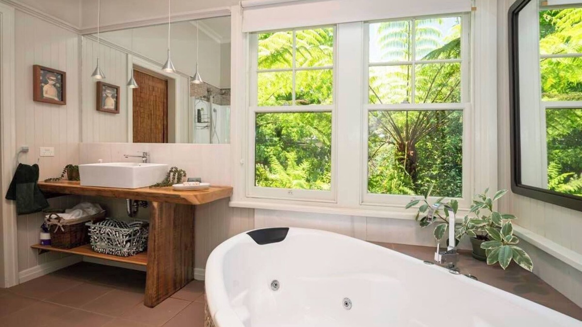 Warburton House | River Song – A Sanctuary by the Yarra River