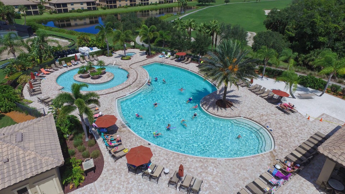 Bradenton Villa | River Strand Villa, This Putt's For You