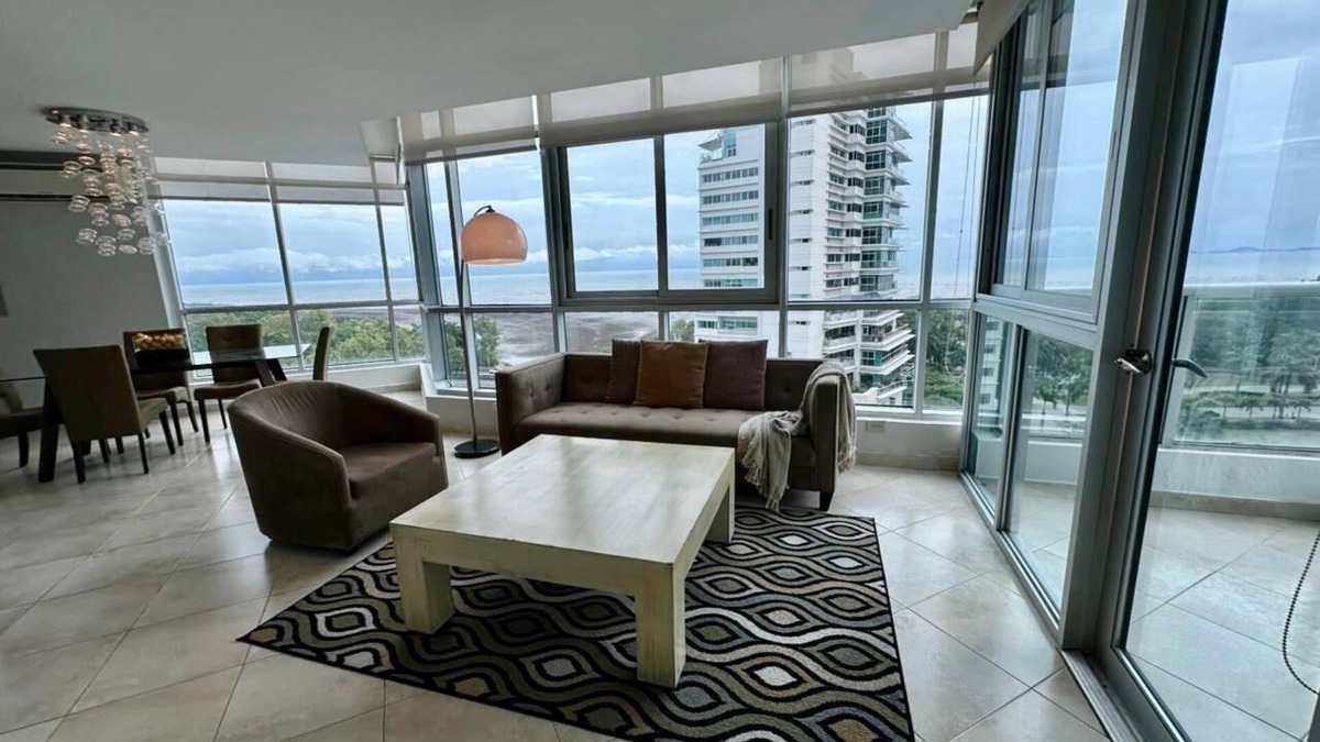 Costa del Este Apartment | River Wood I Sunny 1 BDR in Costa del Este