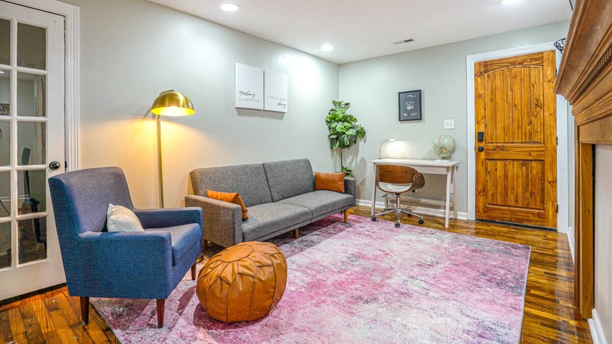 Laceys Spring Apartment | Riverbend Condo B - Private and sleeps 4