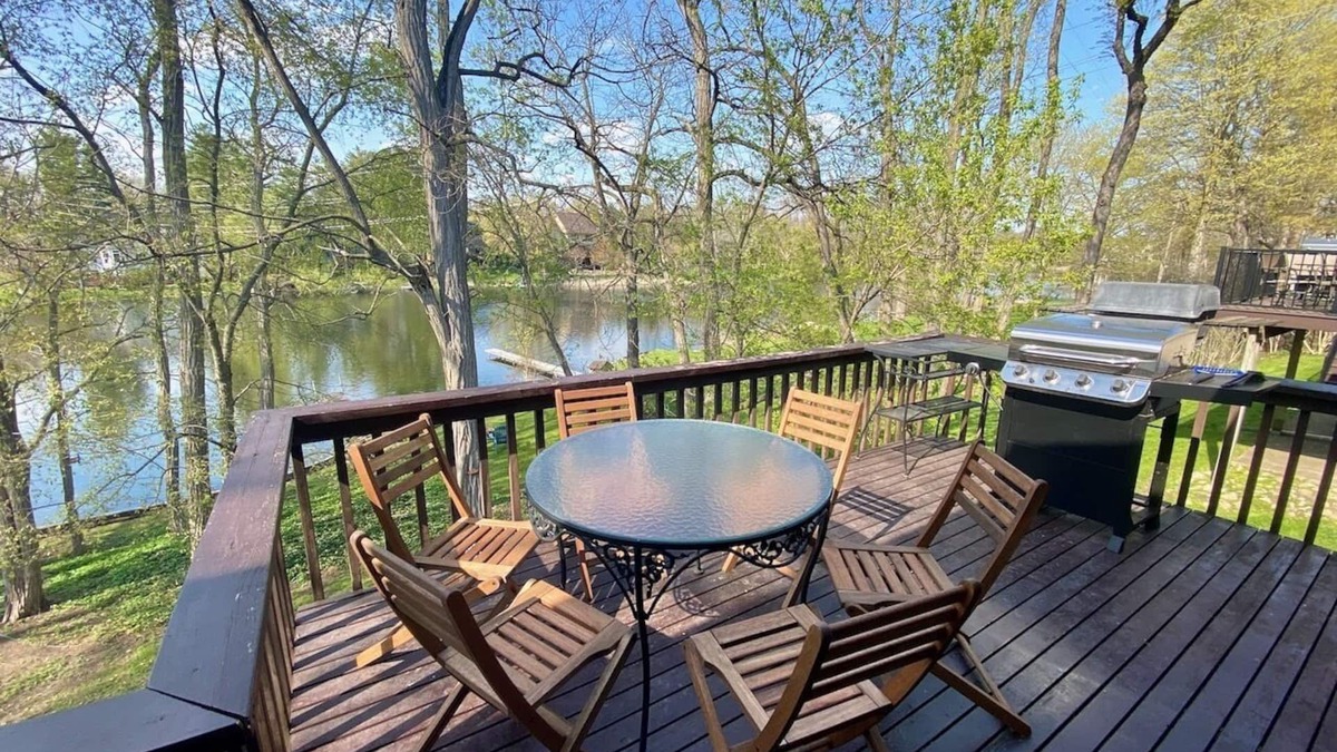 Milford House | Riverfront home in village—walk downtown—park and hike/bike trails—kayaks.