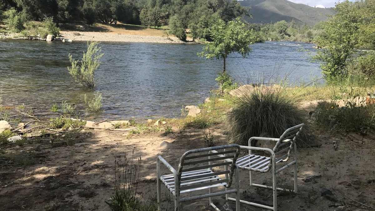 Lotus House | Riverfront Cabin in Coloma!