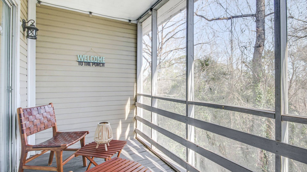 Columbia Condo | Riverfront Columbia Condo: 4 Mi to USC!