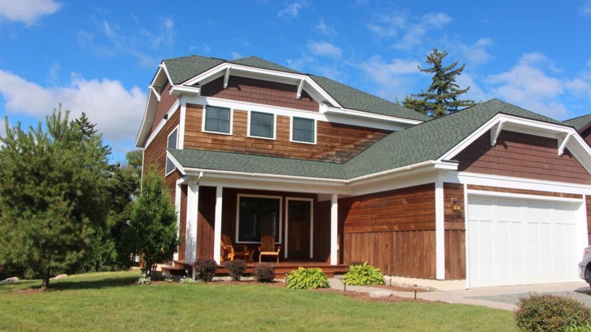 Lake Placid House | Riverfront home- In Town, walk to shopping and Olympic Center-Beautiful!