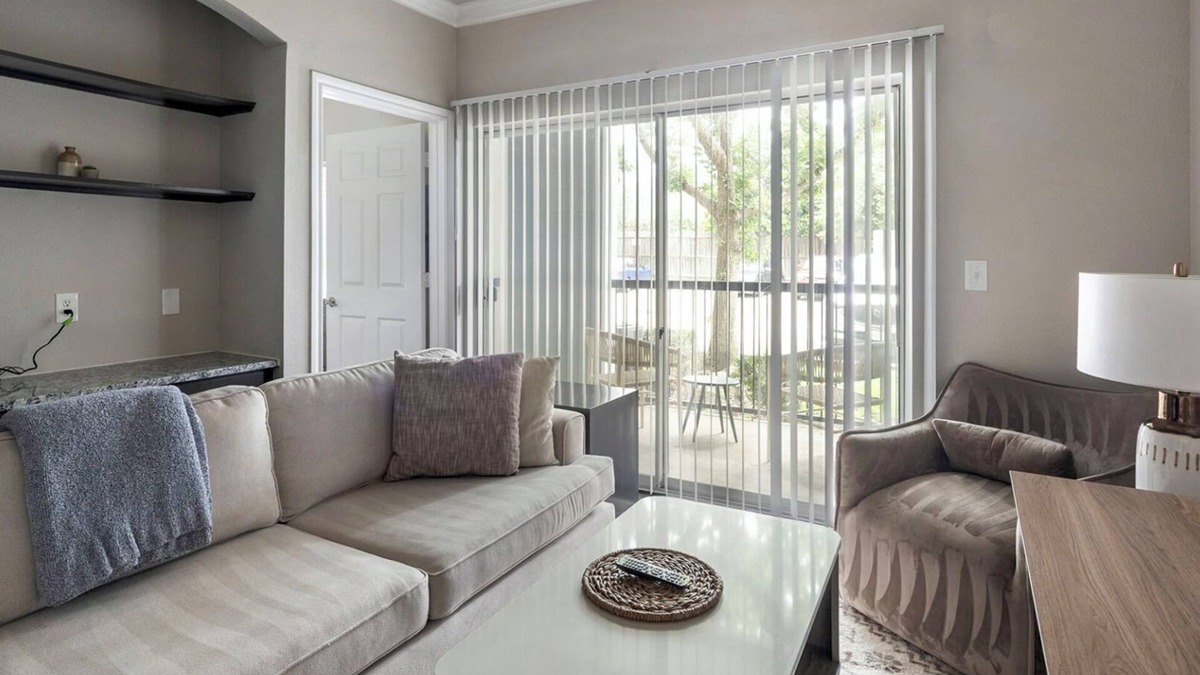 Riverpark West Apartment | RiverPark 1BD 6 - One Bedroom Apartment, Sleeps 4