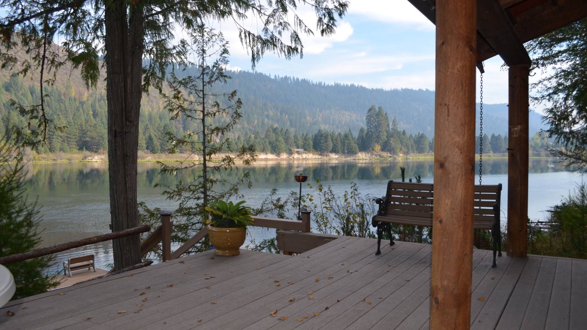 Cusick Cabin | Rivers Edge Cabin