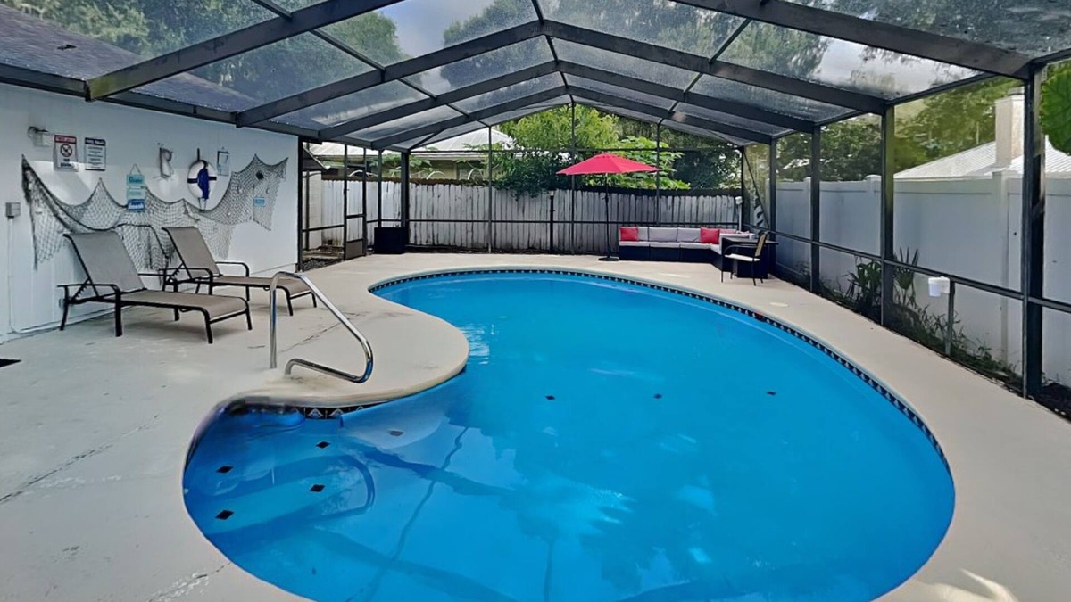St. Augustine South House | Rivers Edge Retreat | Private Pool with Bar and Close to Beaches + Town