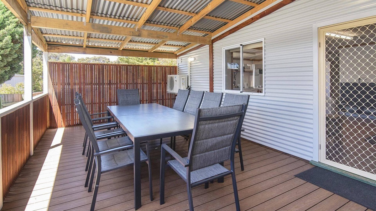 Augusta Cottage | Riverscape Cottage No.5 - Riverscape - unit 5 with views over the Blackwood River and cosy fire place