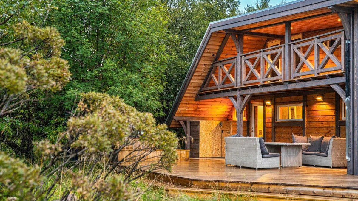 Blaskogabyggd Cabin | Riverside Cabin | Hot Tub, Fishing & Relaxing Escape