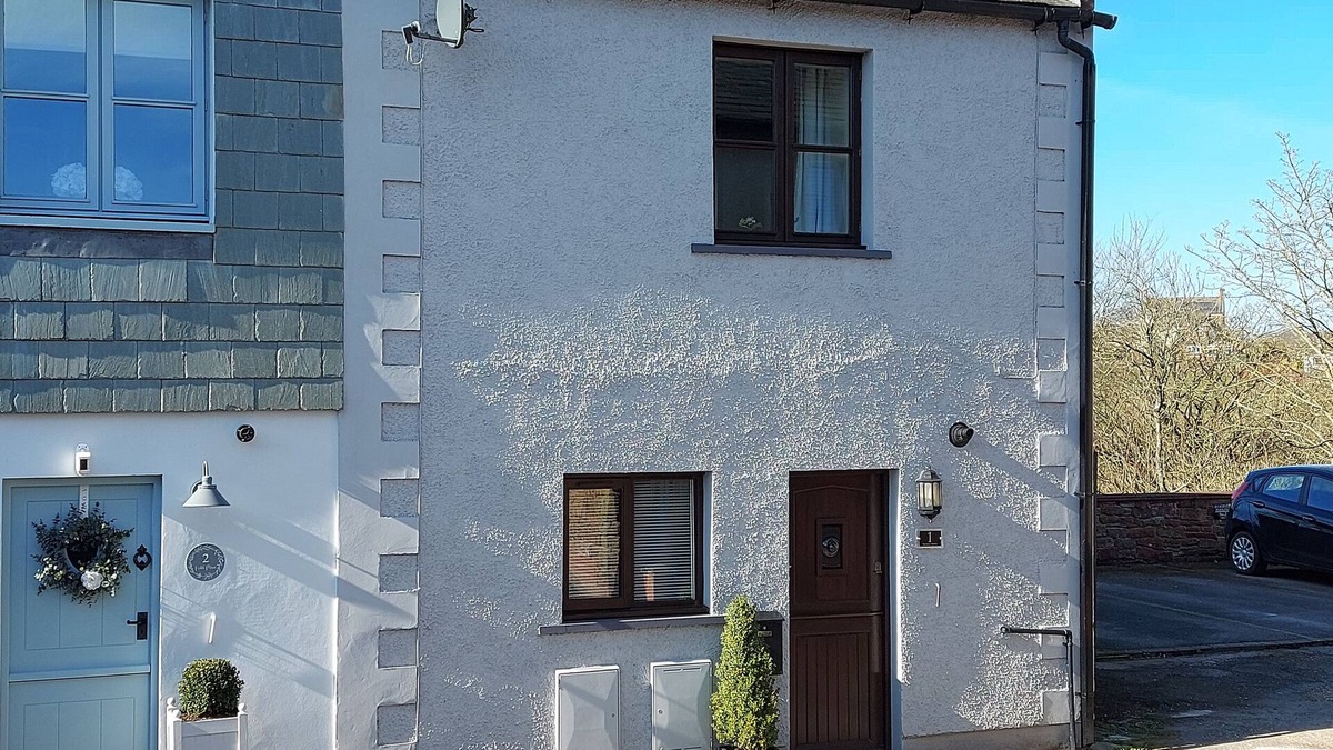 Cleator Moor House | RIVERSIDE COTTAGE in Whitehaven