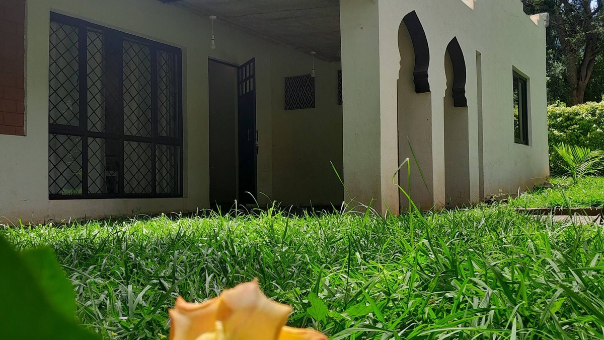 Namanga Cottage | Riverside Cottage
