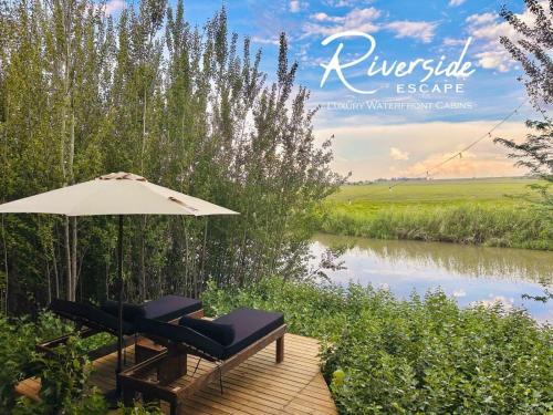Govan Mbeki Cabin | Riverside Escape