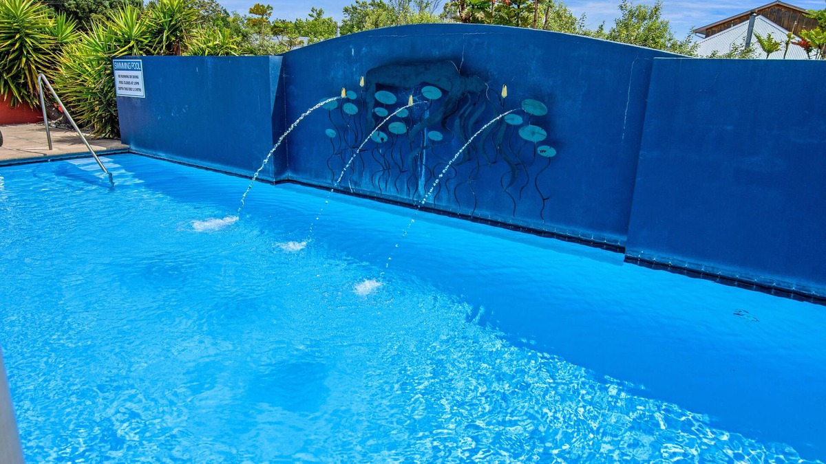 Blenheim Hotel | Riverside Hotel Marlborough