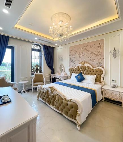 Dong Anh Hotel | Riverside Hotel